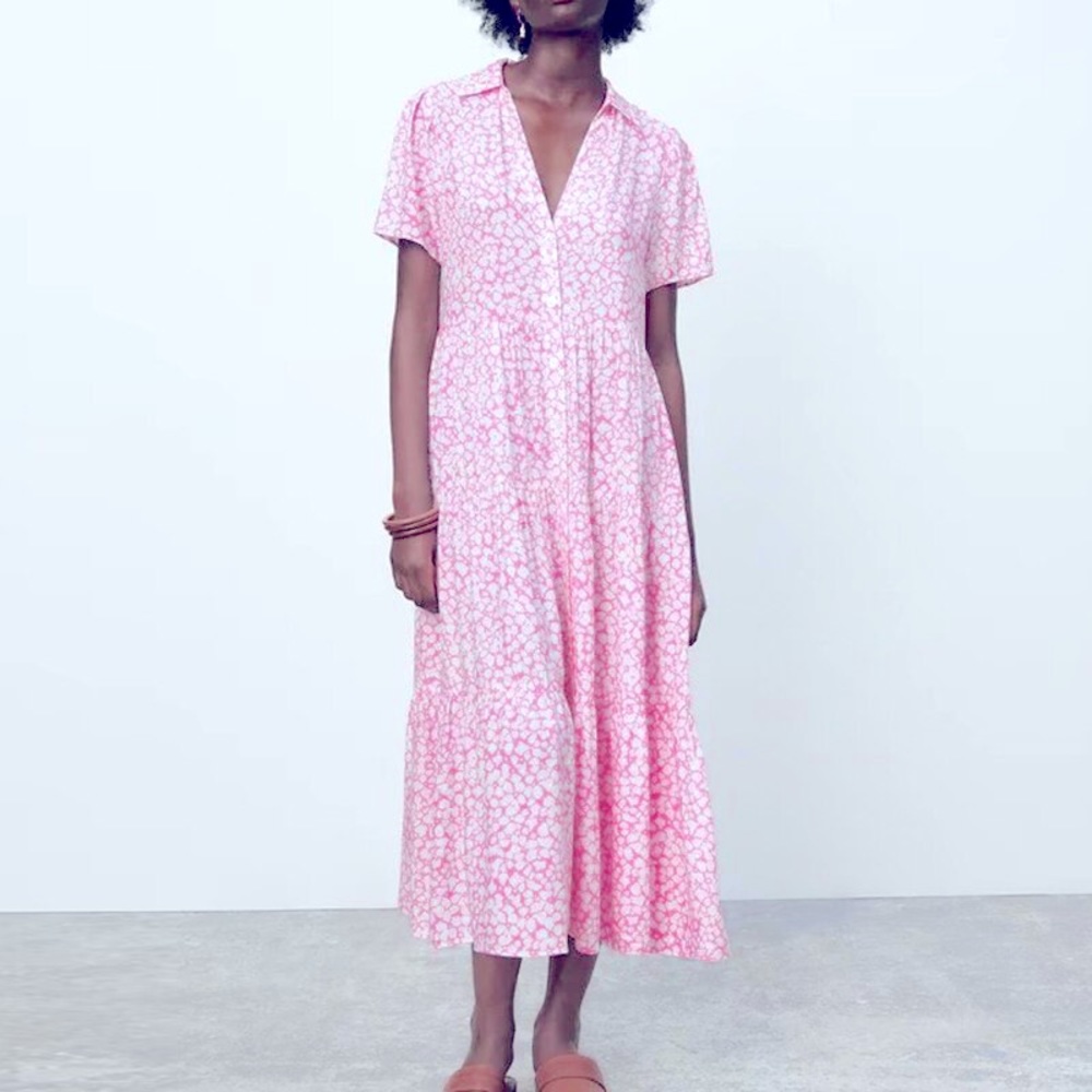 Zara Midi / Maxi Tier Tiered Pink & White Floral Print Dress in Cool %100 Rayon
